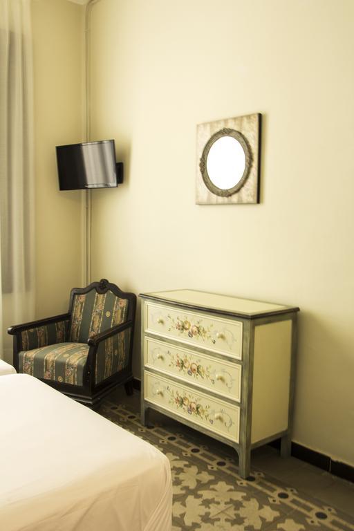 Brun Barcelona Bed & Breakfast Room photo